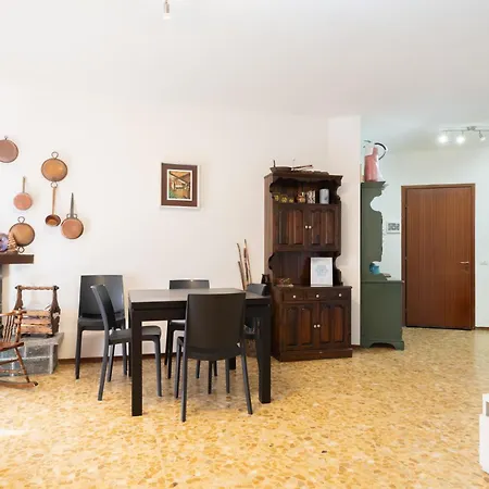 Noccoli - Spacious Family *